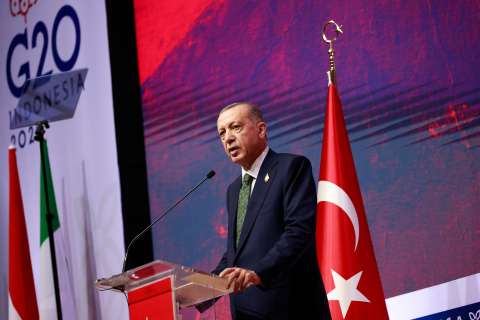 Turquía amenaza con lanzar una operación terrestre en Siria, ¿por qué?