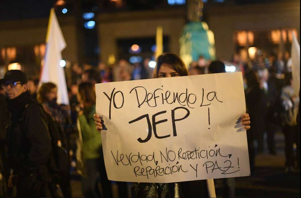 Las objeciones a la ley estatutaria de la JEP provocaron manifestaciones en las calles. / Cristian Garavito - El Espectador.
