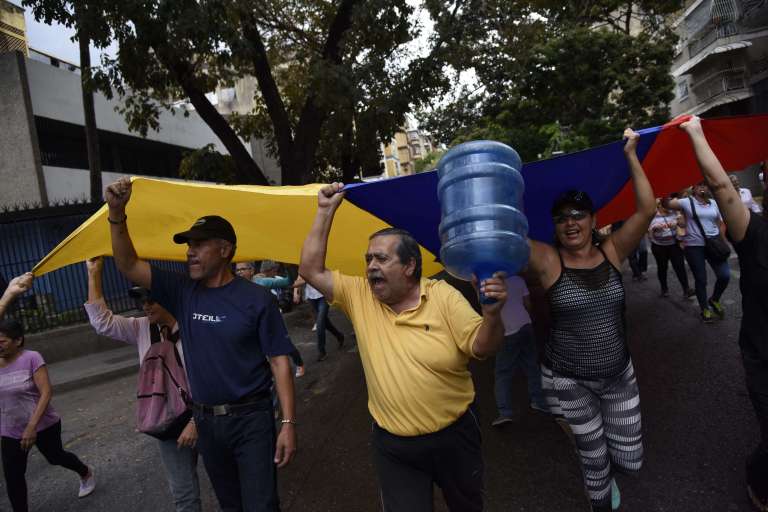 Venezuela necesitará US$ 70.000 millones para operar de nuevo: oposición