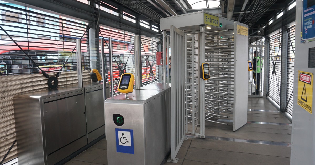 Las estaciones de Transmilenio cerrarán este fin de semana por la instalación de los torniquetes.