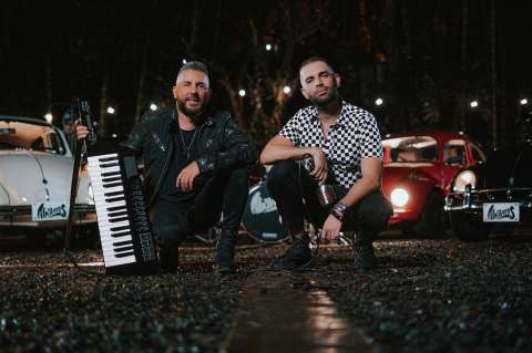 Así suena la versión de “Tierra mala” interpretada por Alkilados