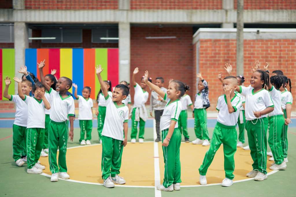 Colombia expande la educación inicial con enfoque en cobertura y calidad