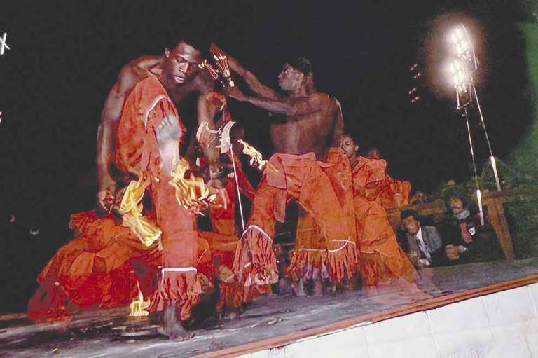 ¡Vuelven los brujos!: 50 años del Primer Congreso Mundial de Brujería