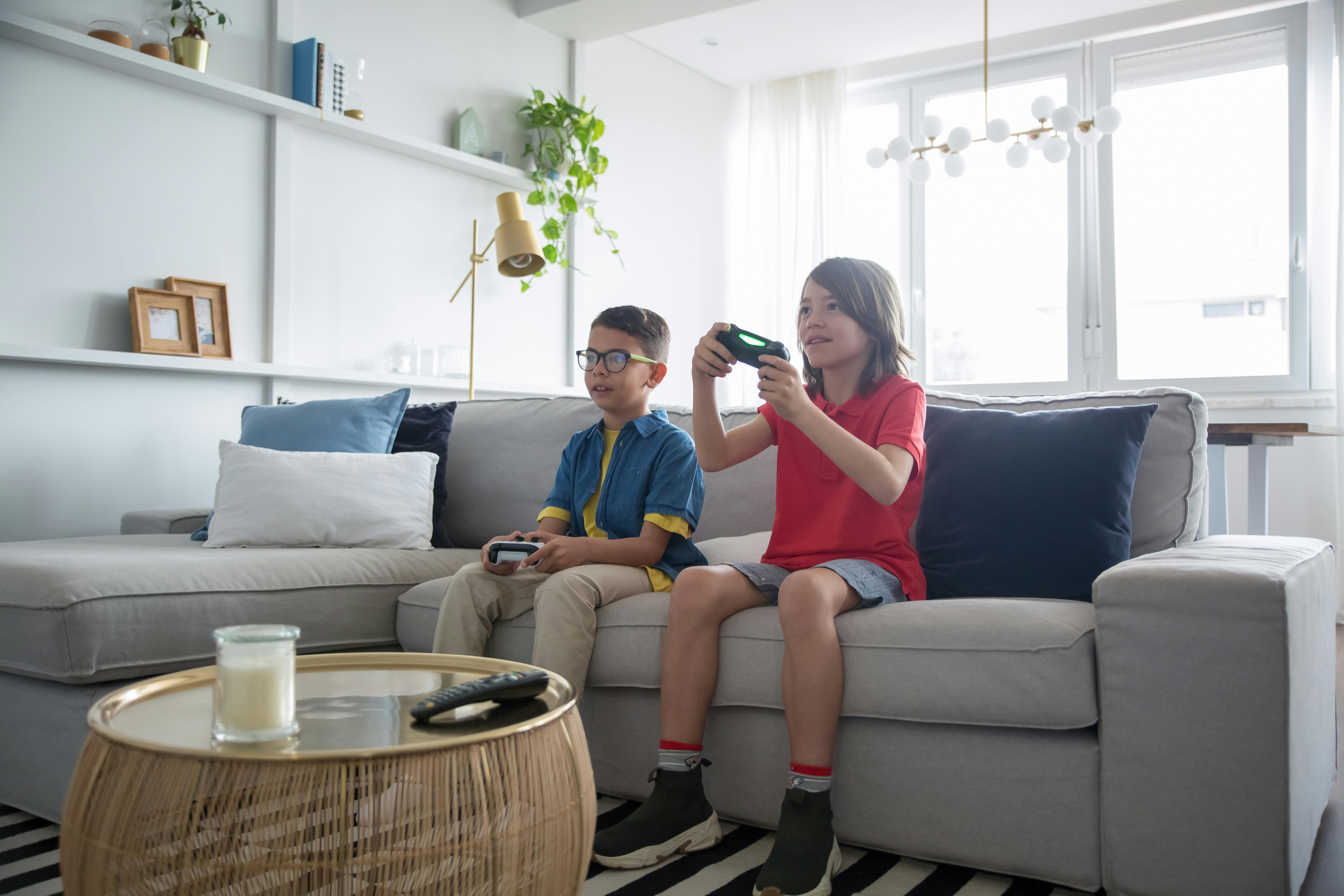 Alrededor del 73% de los jóvenes en Colombia juega videojuegos y el 41% de la población posee al menos un consola.