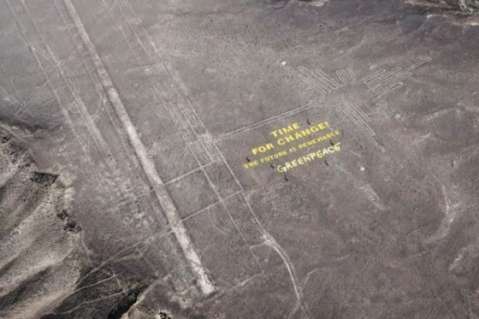 Perú denuncia a Greenpeace por dañar líneas de Nasca