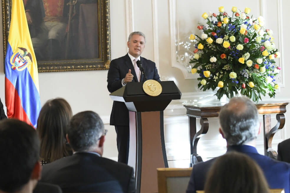 Duque aseguró que el sector floricultor “representa el triunfo de llegar a los mercados exigentes", a través de una cadena logística "que vence las más grandes complejidades geográficas y representa un sello de nuestro país”. / Presidencia de la República