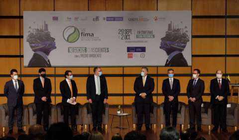 Las críticas a la Feria de Ambiente por su panel inaugural: 8 hombres y 0 mujeres