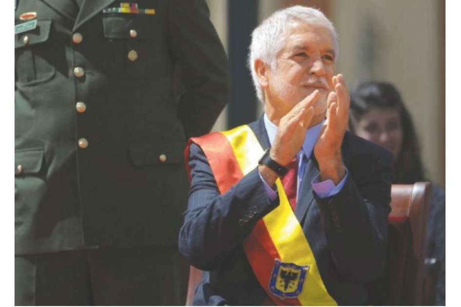 Enrique Peñalosa tomó posesión como alcalde de la ciudad. / Cristian Garavito