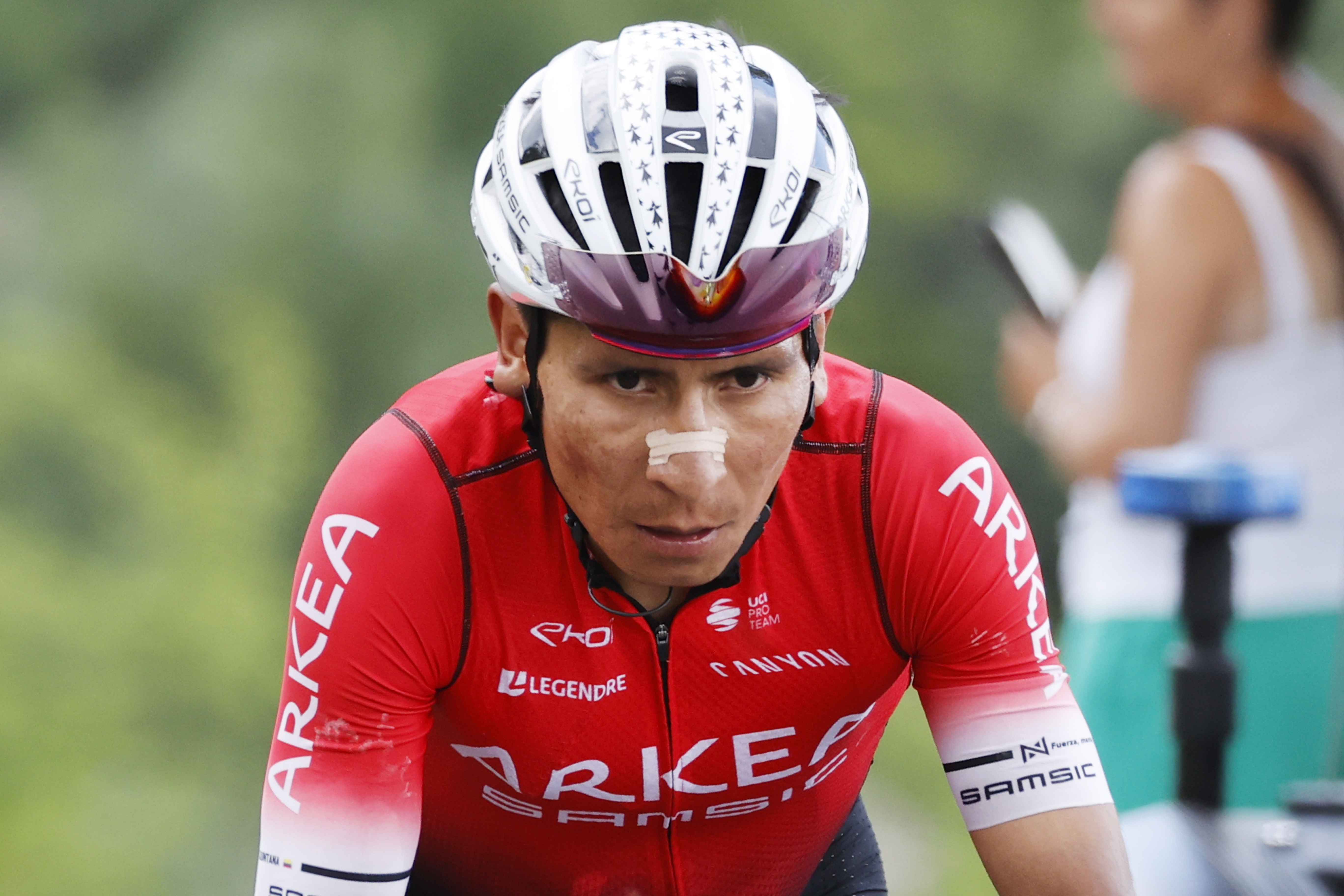 Saint-chaffrey (France), 13/07/2022.- Colombian rider Nairo Quintana of Team Arkea Samsic in action during the 11th stage of the Tour de France 2022 over 151.7km from Albertville to the Col du Granon Serre Chevalier in the commune of Saint-Chaffrey, France, 13 July 2022. (Ciclismo, Francia) EFE/EPA/YOAN VALAT