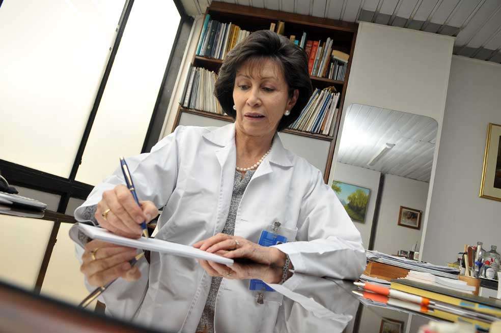 Linda Guerrero, directora de la Fundación del Quemado, contactó al Banco de Piel de Holanda. / Liz Durán