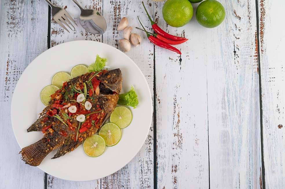 Truco para preparar un pescado frito perfecto en Semana Santa