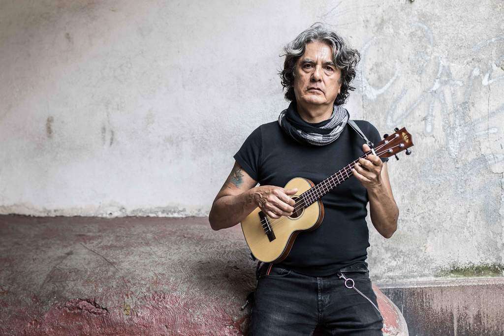 Armando Vega Gil, músico de 64 años del grupo Botellita de Jerez, fue acusado anónimamente por supuestamente haber acosado a una niña de 13 años. Horas después de la acusación, se suicidó. / Cortesía