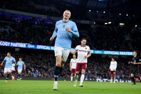 Manchester City arrancó el 2025 con goleada en Premier League: vea los goles
