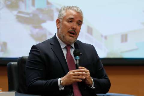 Duque tildó a los progresistas de “pobresistas” y llamó a enfrentarlos