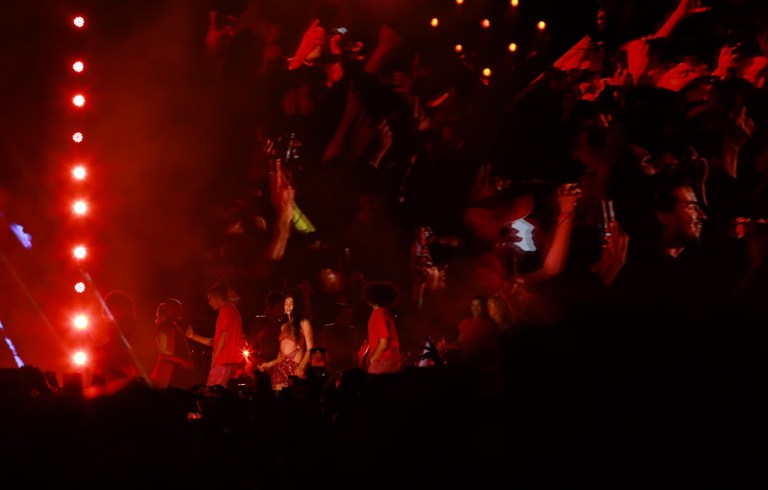 Dua Lipa Concierto en Bogotá 2022 CROMOS