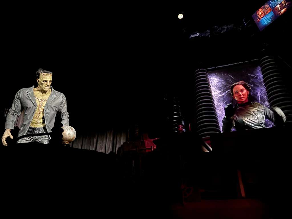 Los legendarios Monstruos clásicos de Universal cobran vida como nunca antes en Dark Universe, uno de los cinco mundos asombrosos de Universal Epic Universe.