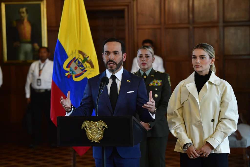 Abelardo de la Espriella declarará emergencia económica tras el terremoto del pasado 10 de agosto.