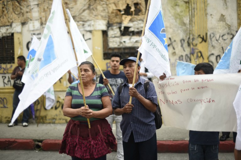 ¿Por qué el Congreso de Guatemala no dejó que investiguen al presidente Morales?