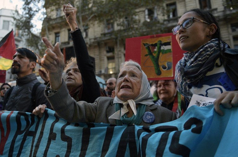 Murió Nora Cortiñas, emblema de Madres de Plaza de Mayo en Argentina