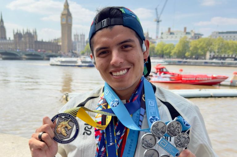 Martín Aldas, el hombre récord bogotano que conquistó las siete grandes maratones