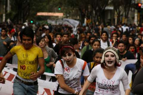 La fábrica del estudiante endeudado