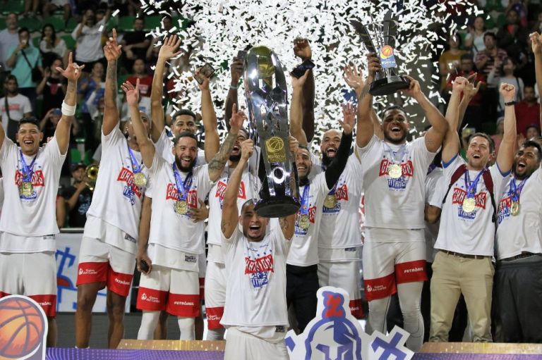 Siete títulos en siete torneos jugados: Titanes volvió a gritar campeón