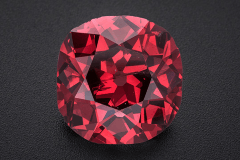 Estudian, por primera vez, uno de los diamantes más grandes y raros del mundo