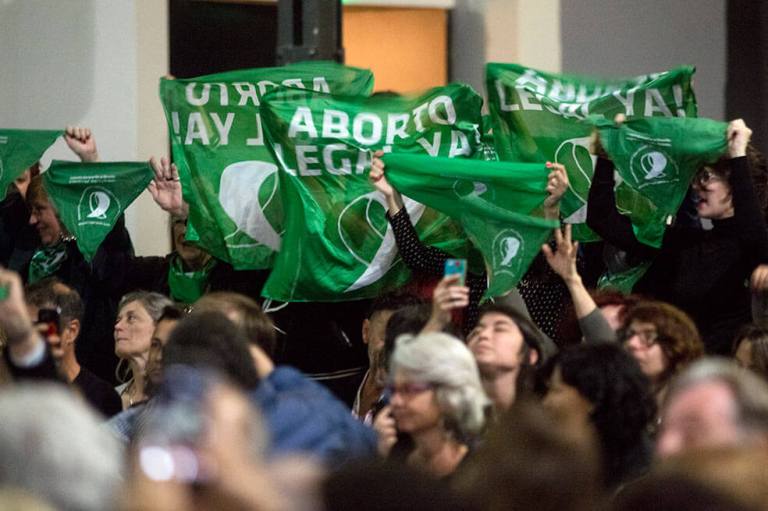 Una ley de aborto en Argentina será impulsada cuanto antes por el presidente electo