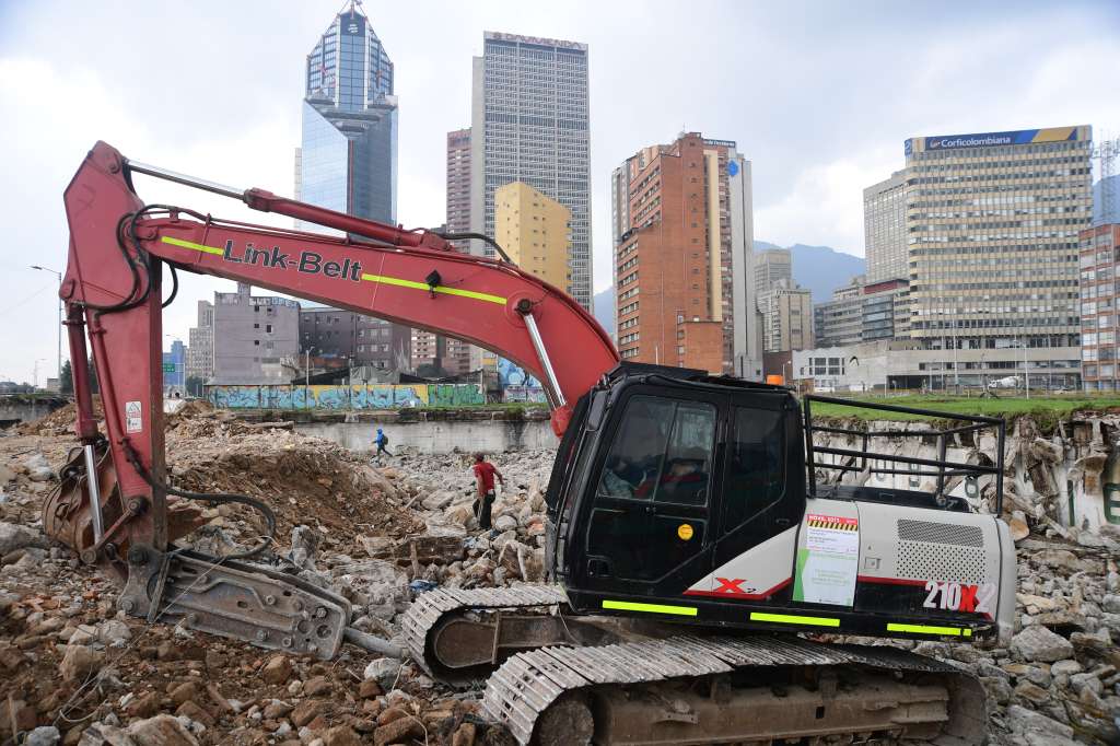 Predios para la estación número trece del metro ubicada sobre la Avenida Carcas, cerca a la estación Calle 26 de Transmilenio