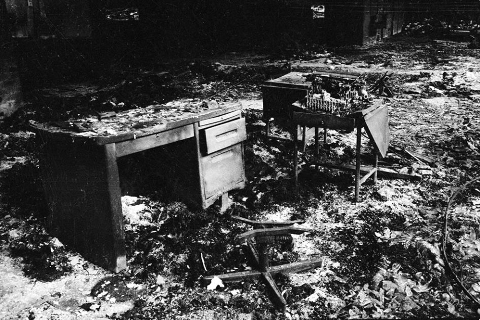 El fuego arrasó con todo en el Palacio de Justicia. El rastro del holocausto fue la primera evidencia del horror. / Archivo - El Espectador