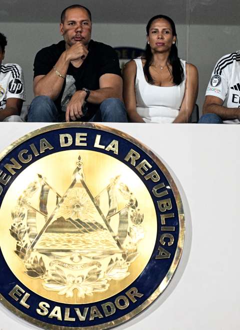 El poder de Bukele en El Salvador pone a su hermano a dirigir Federación de Fútbol