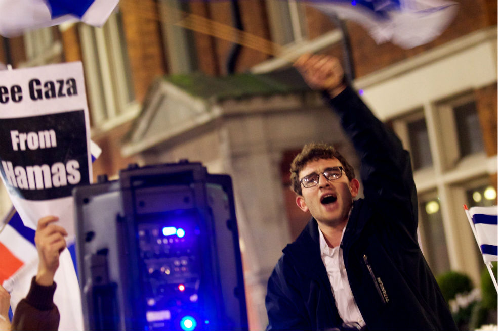 En Londres, decenas de israelíes se manifestaron a favor de la operación Pilar Defensivo en Gaza. / AFP