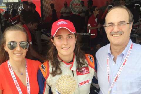 Una colombiana en la F1: El ADN de Tatiana Calderón