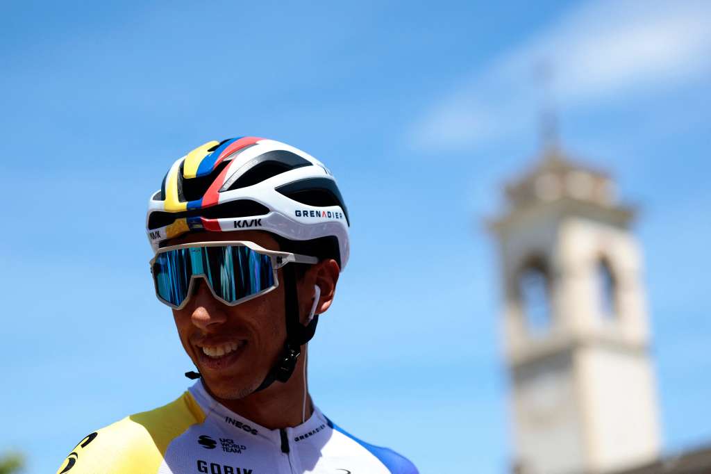 Egan Bernal en la previa de la etapa 18 del Giro de Italia.