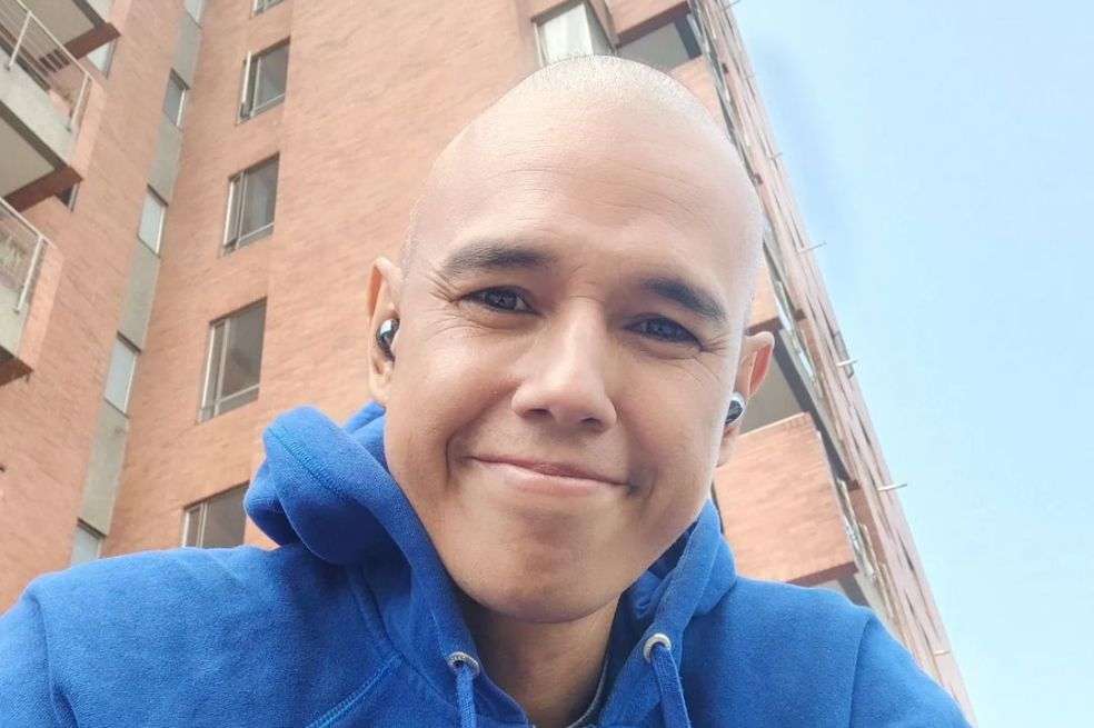 El periodista de 'Séptimo Día', Diego Guauque, contó que terminó su primer ciclo de quimioterapia. Espera conocer pronto el estado actual de su cáncer.