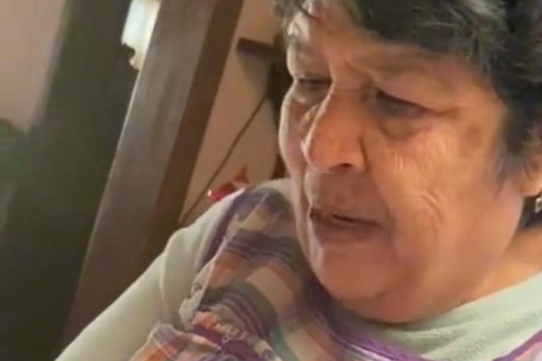 Abuelita da ahorros a su nieta para que asista al concierto de Bad Bunny
