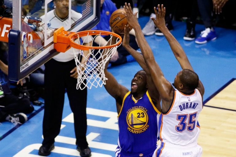 Los Thunder aplastaron a los campeones Warriors y se ponen 2-1 en la final del Oeste