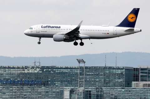 Gobierno alemán y Bruselas logran acuerdo para rescatar a Lufthansa