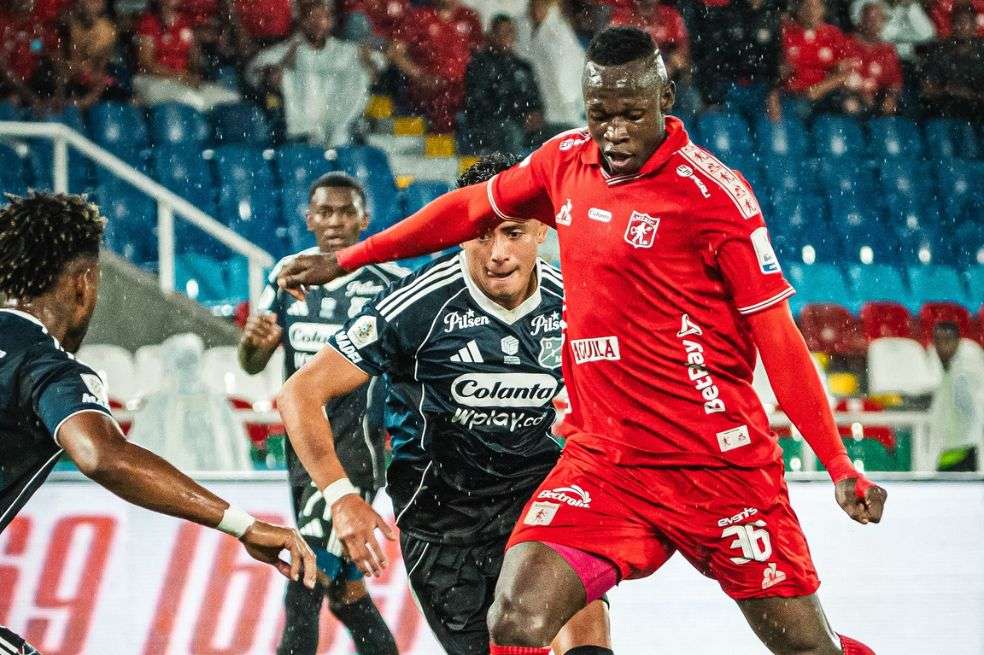 Yojan Garcés fue uno de los puntos altos de América en la primera mitad.
