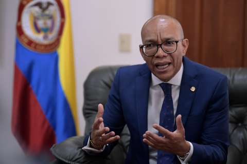 Presidente de Corte Suprema elogió a estudiantes asaltados en carretera de Quibdó