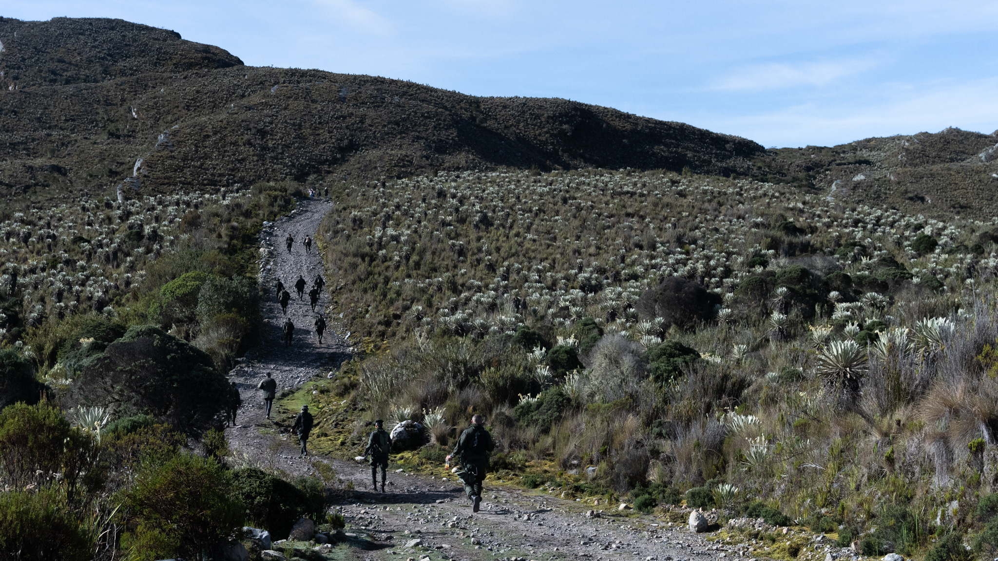 la alcaldesa Claudia López visitó la localidad Sumapaz en compañía del gobernador del Meta y de Cundinamarca. Visitaron la zona de Cabrera, La Unión y el Alto de la Alegría.