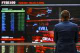 Bolsa de Londres gana casi 3% en su primera sesión fuera de la Unión Europea