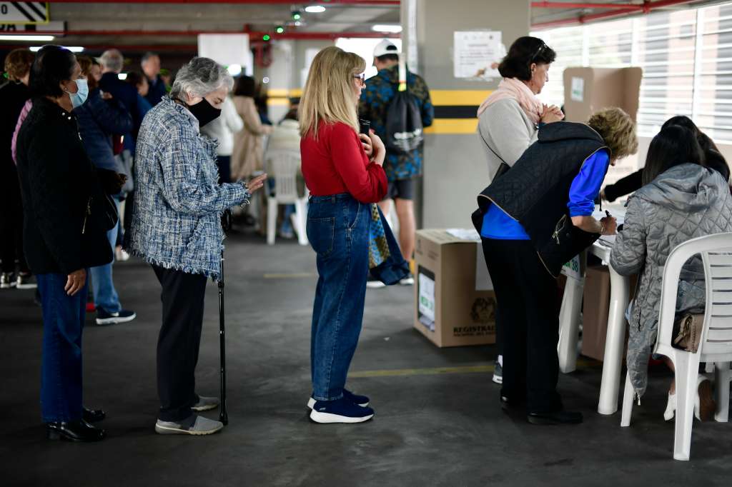 Jornada electoral para elegir al nuevo alcalde y concejo de Bogotá.