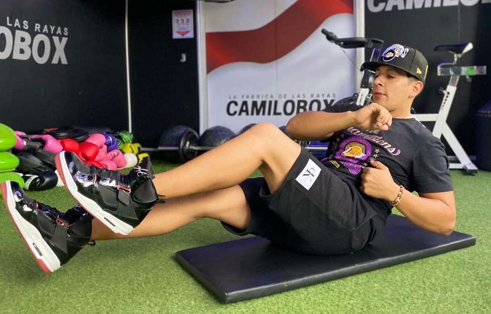 rutina para adelgazar. Se muestran resultados de dile adios a esos gorditos del abdomen Buscar, en cambio, dile adios a esos gorditosdel abdomen Dile adiós a esos gorditos del abdomen. Abdomen. grasa abdominal. ejercicios para adelgazar