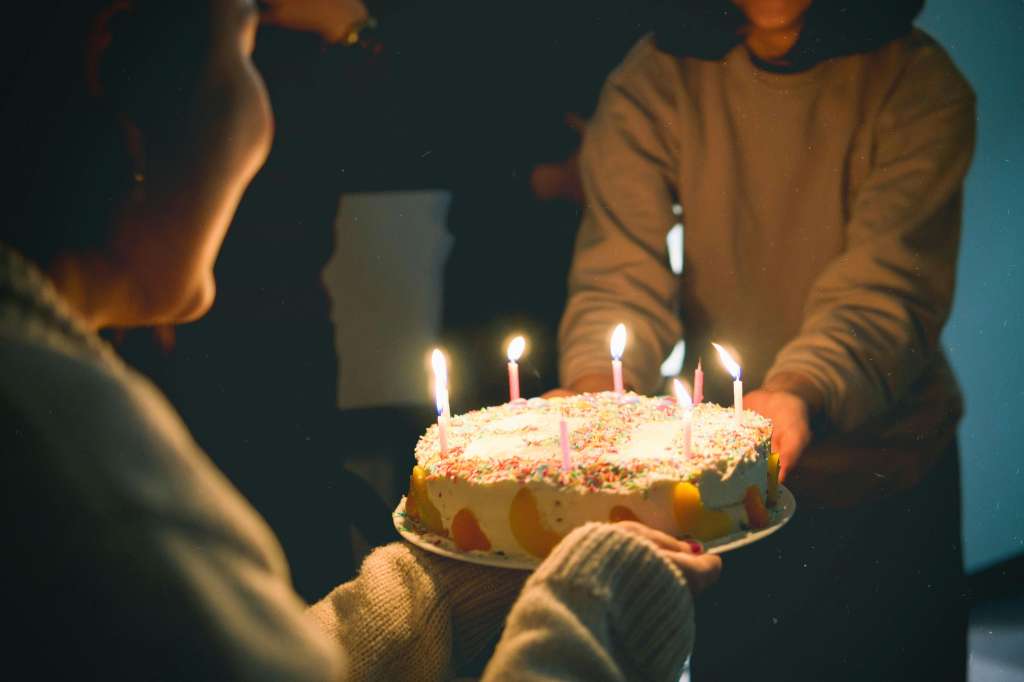 Hacer rituales en tu cumpleaños ayuda a liberarte de las energías negativas y a visualizar los deseos del futuro.