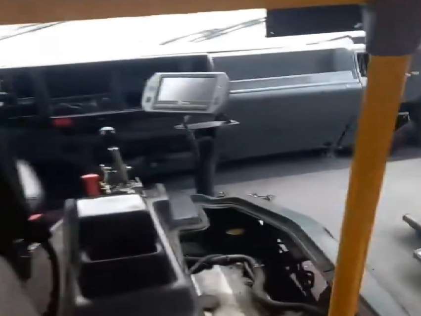 Imágenes de la unidad del SITP que compartió el conductor en el video.