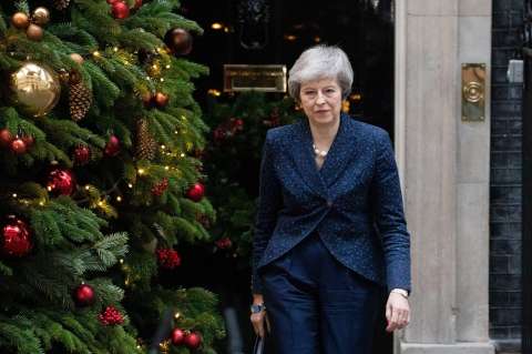 Theresa May enfrenta moción de confianza ¿se quedará en el poder?
