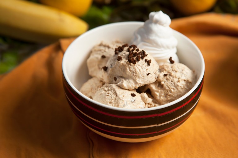 Helado con hormiga culona, una receta con puro sabor santandereano