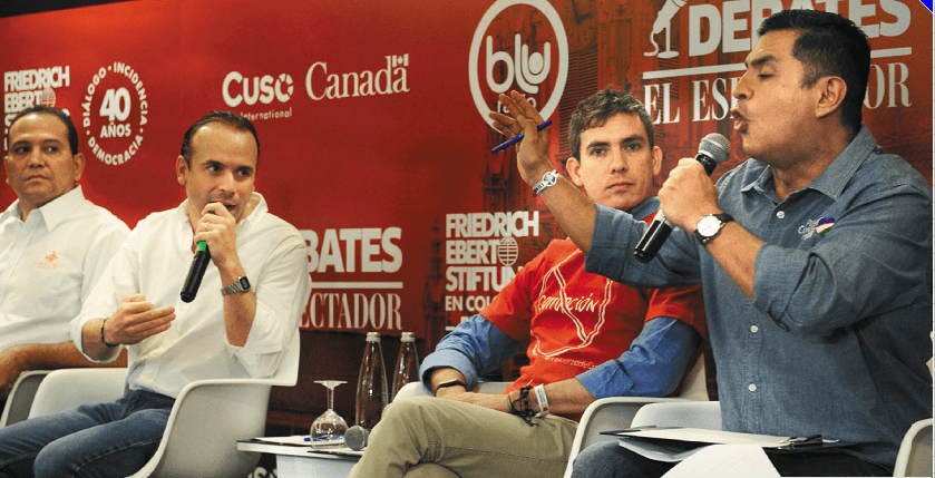 Alejandro Éder y Jorge Iván Ospina (derecha) se hicieron mutuas acusaciones en el debate de El Espectador en Cali. / Nelson Sierra G. - El Espectador
