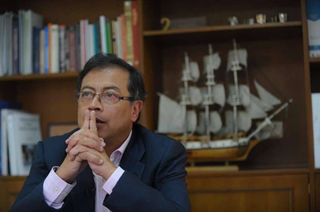 A través de un video, el senador reveló que fue diagnosticado con un posible cáncer de esófago. El parte médico le fue dado tras un examen de rutina en Cuba.
/ Cristian Garavito/El Espectador